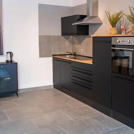 Ein Zi Zentrum Wlan Parkplatz 01 Apartmán *